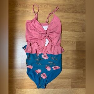 Floral Pink and Blue Swimsuit Coral‎ Reef 3XL